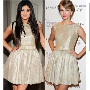 Contrarian Gold Bow Backless Byrdie Cocktail Party Dress Size 4 New